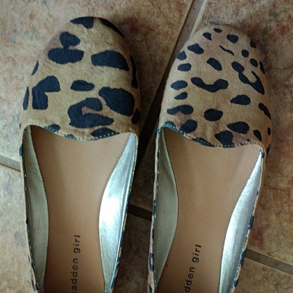 Cheetah print flats from Madden Girl Size 8.5 M - Picture 2 of 7